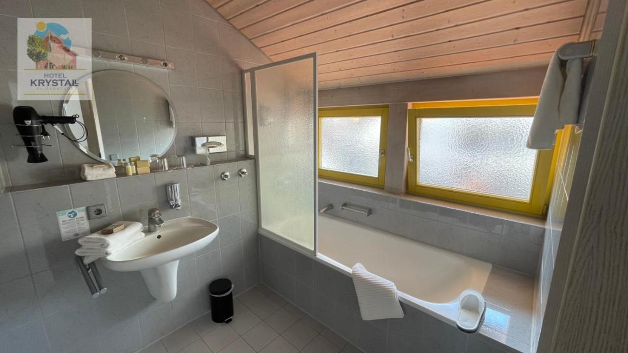 Krystall Hotel Filderstadt Exteriör bild